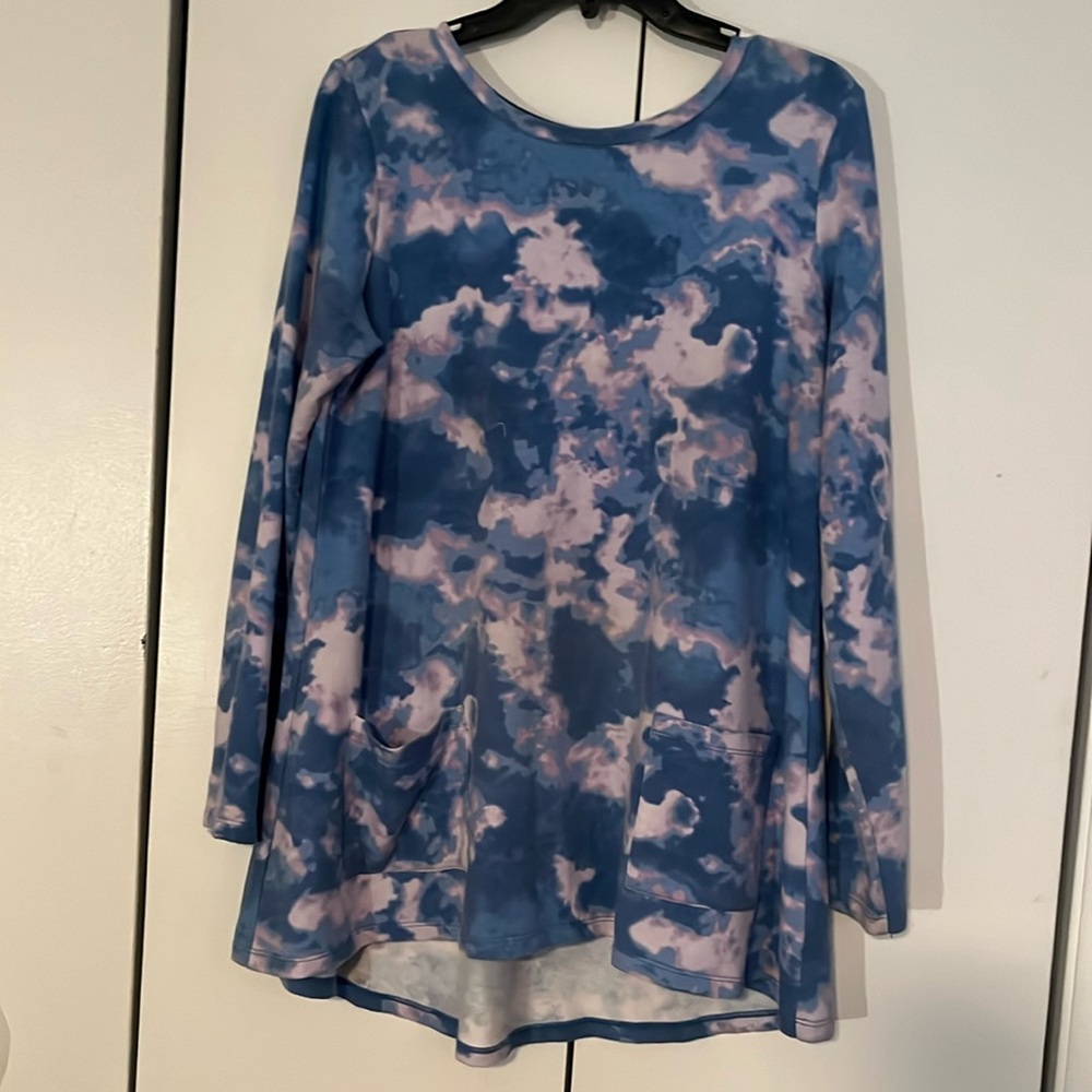 Logo Lounge tunic